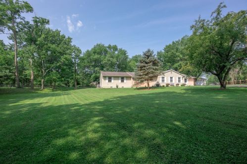 5941 Price Rd, Milford, OH 45150-1451