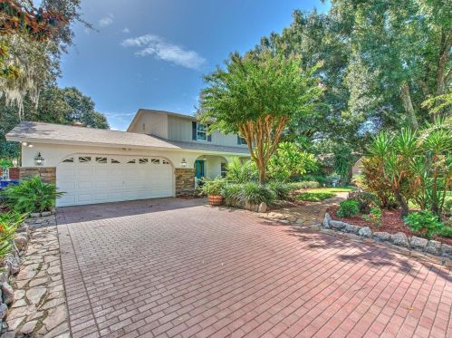 17011 Shady Pines Dr, Lutz, FL 33548-6194