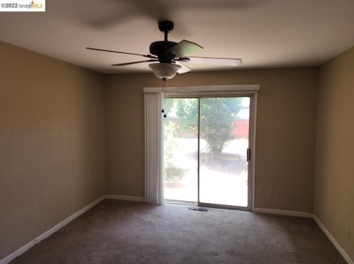 1728 Vine St, Lodi CA  95240-4853 exterior