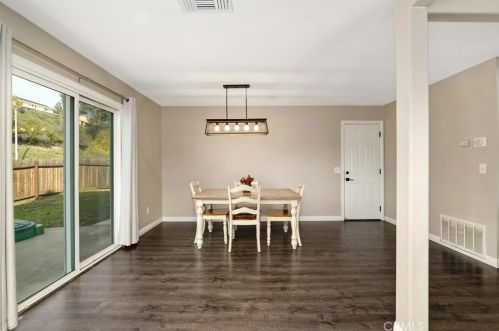 42651 San Julian Pl, Temecula CA  92592-2139 exterior