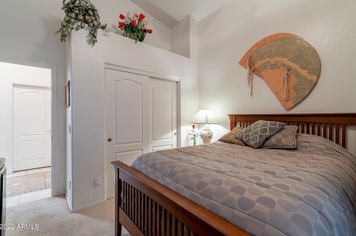 1064 Palomino Crk Dr, Gilbert AZ 85296-3727 exterior