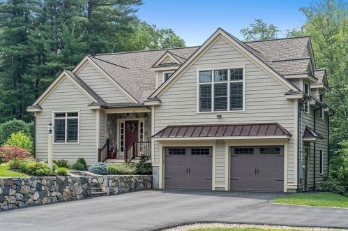 26 Mill Rd, Wilmington, MA 01887-3316