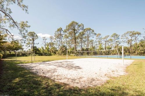 330 Dover Pl, Naples FL  34104-4788 exterior