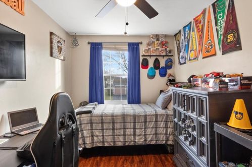 128 Wickham Farm Dr, Englewood OH  45322-2948 exterior