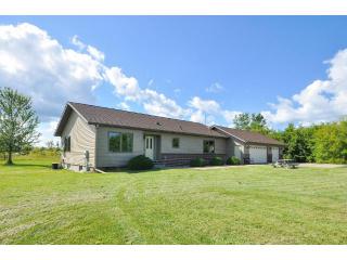 4655 Townline Rd, Loretto, MN 55357-4511