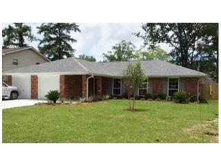 9200 Hermitage Pl, New Orleans, LA 70123-2753
