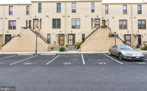 2817 31st Pl, Washington, DC 20018-1603