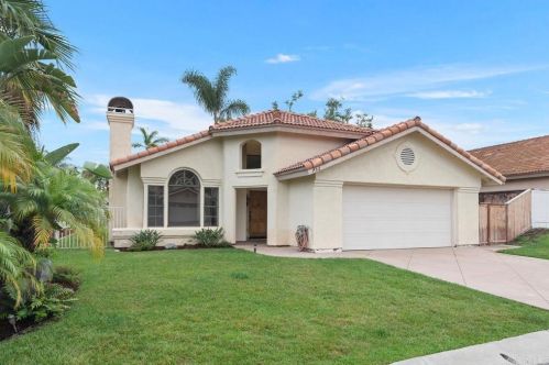 752 Poinsettia Park, Encinitas CA  92024-2756 exterior