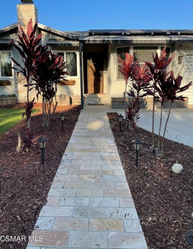 752 Silverwood Ave, Upland, CA 91786-4353