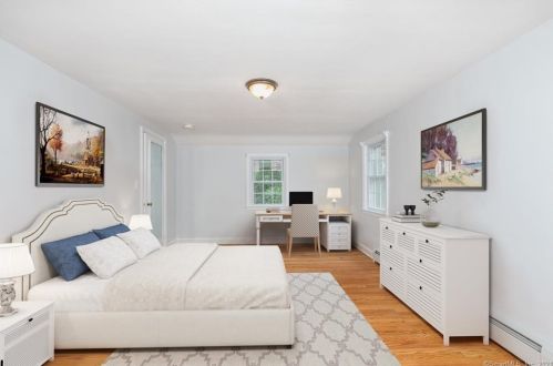 55 Forest St, Hartford CT  06118-2311 exterior