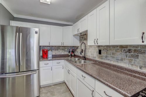 318 Whitewater Dr, New Haven OH  45030-1443 exterior