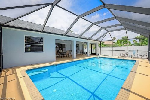 413 17th Pl, Cape Coral FL  33909-2205 exterior