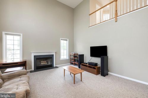 5027 Woodgate Ln, Collegeville PA  19426-3365 exterior