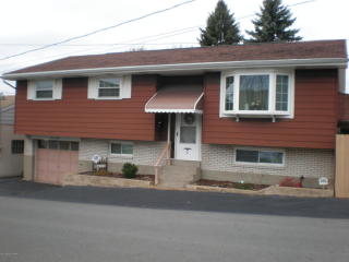 311 16th St, Hazle Township, PA 18201-2408