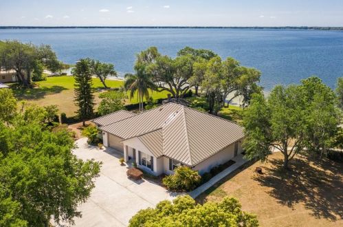 1321 Lake Reedy Blvd, West Frost Proof FL  33843-9121 exterior