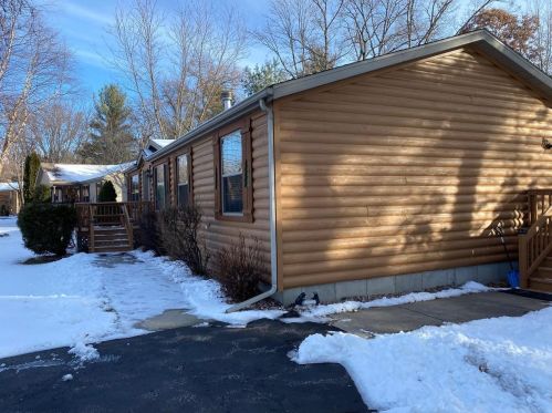 298 Berry Ln, Wisconsin Dells WI  53965-8360 exterior