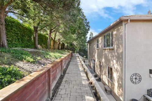 1238 River Pointe Dr, Lodi CA  95240-0564 exterior