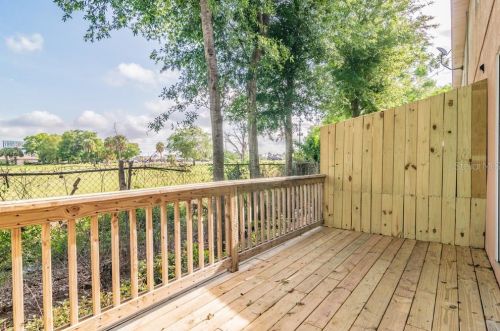 961 Aussi Ct, Tarpon Springs FL  34689 exterior