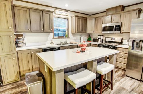 4795 Snowdrift Ln, Zanesville OH  43701-7098 exterior