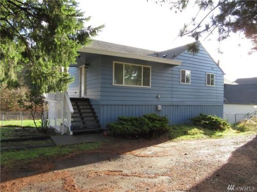 3504 Pine Rd, Bremerton, WA 98310-2293