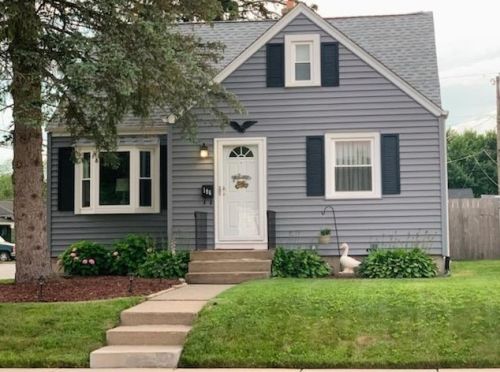 196 Virginia St, Hobart, IN 46342-4115