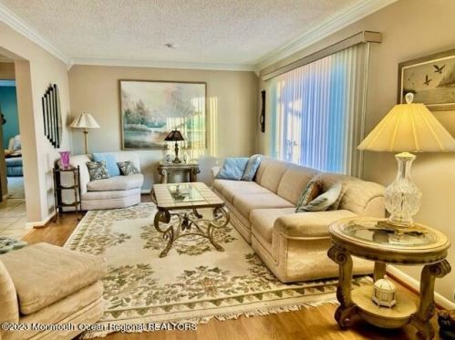 1768 Woodside Rd, Lacey NJ  08731-3360 exterior