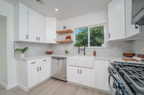 704 Lincoln Ave, Montebello CA  90640-3530 exterior