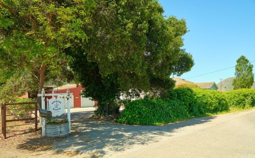 1970 Quintana Rd, Morro Bay, CA 93442-2464