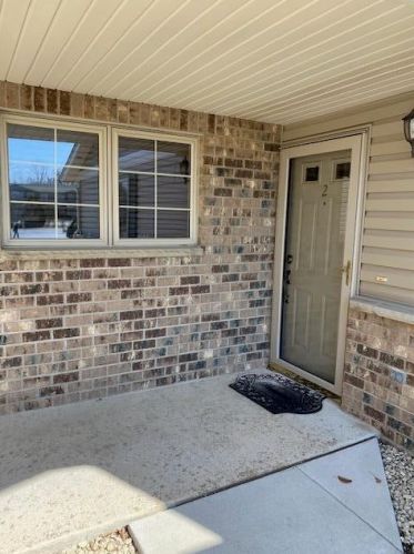 685 Stoney Creek Ct, West Bend, WI 53095-7860