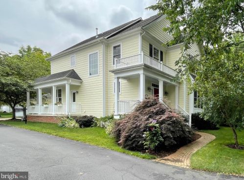 153 Amalfi Ct, Purcellville VA  20132-5816 exterior