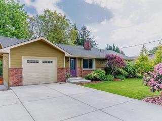 3270 I St, Washougal, WA 98671-1915