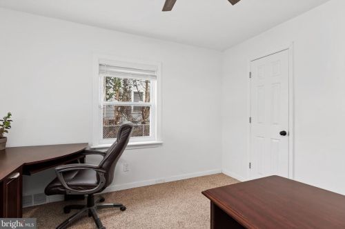 4561 Berkley St, Harrisburg PA 17109-4403 exterior