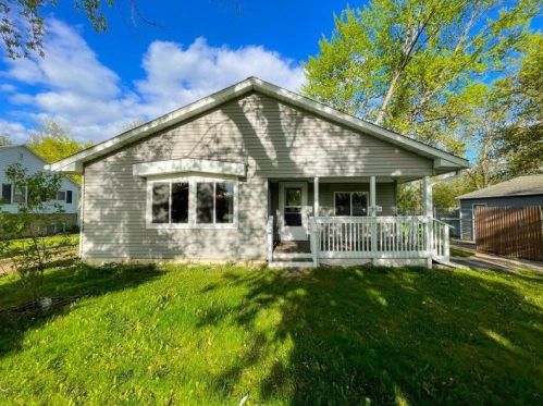 1960 Clarence St, Saint Paul, MN 55109-4411