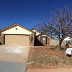2117 8th St, Oklahoma City OK  73160-8539 exterior