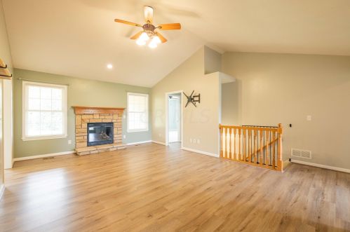 1080 Beech St, Mount Vernon OH  43050-1341 exterior