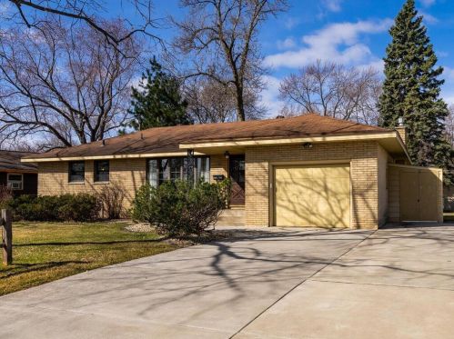 7213 Palmer Lake Dr, Minneapolis, MN 55429-4205