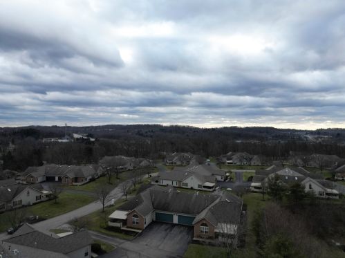 5141 Polo Fields Dr, Gibsonia, PA 15044-7609