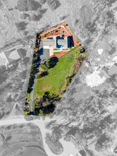 5191 Linda Ln, Santa Rosa, CA 95404-1027