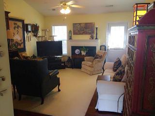 160 Braeburn Dr, Winston Salem NC  27127-4690 exterior