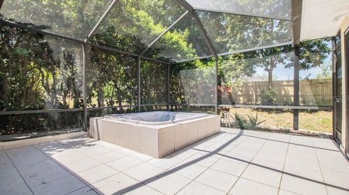 28 Cedar Dr, Davenport FL 33837-9783 exterior