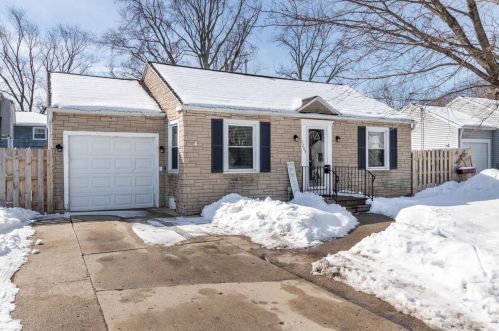 1205 Grant St, Green Bay, WI 54303-1944