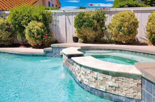 39810 Amberley Cir, Temecula CA  92591-7007 exterior