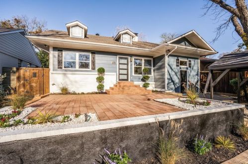 6831 Grand Ave, Dallas TX  75223-1105 exterior