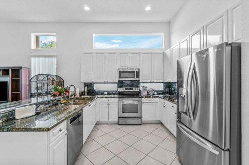 6830 Fiji Cir, Boynton Beach FL  33437-7022 exterior