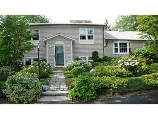 110 Mount View Rd, South Kingstown RI  02882-1657 exterior