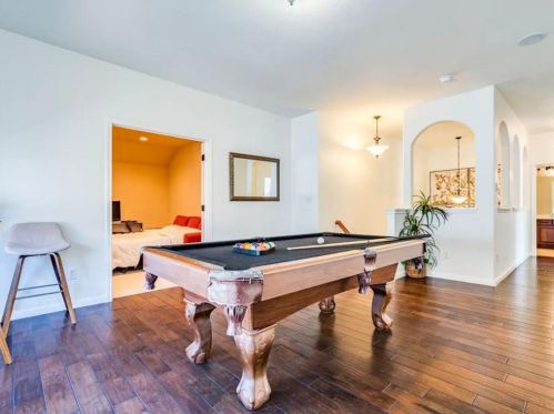 12529 Enchanted Forest Dr, Austin TX  78727-5805 exterior