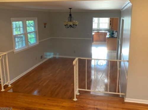9 Powder Horn Ter, Dover, NJ 07869-4608