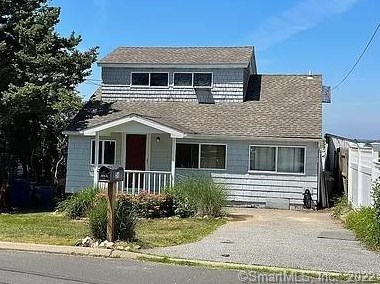 56 New Shore Rd, Waterford, CT 06385-3609