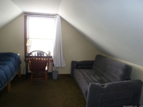 263 Willetts Ave, United States Coast Guard Ac CT  06320-3430 exterior