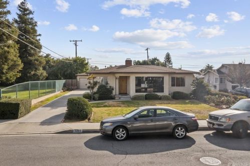 1322 Grovecenter St, West Covina, CA 91790-1340